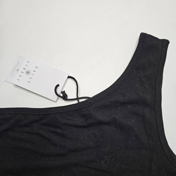 NEW Daisy Street One Shoulder Crop Top 2XL Black NWT - Picture 4 of 8